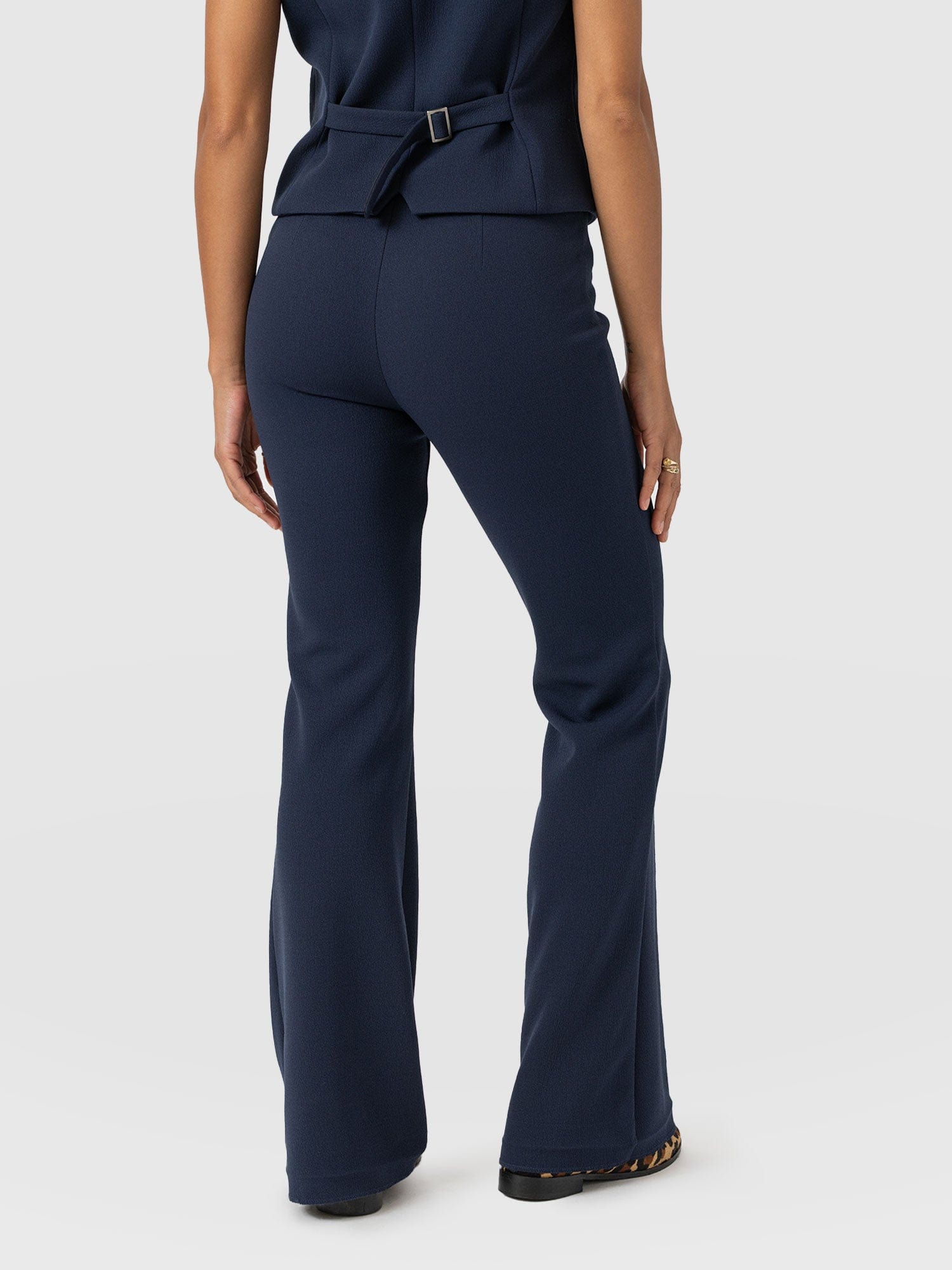 Freya Flared Trouser - Navy - Women's Trousers | Saint + Sofia EU